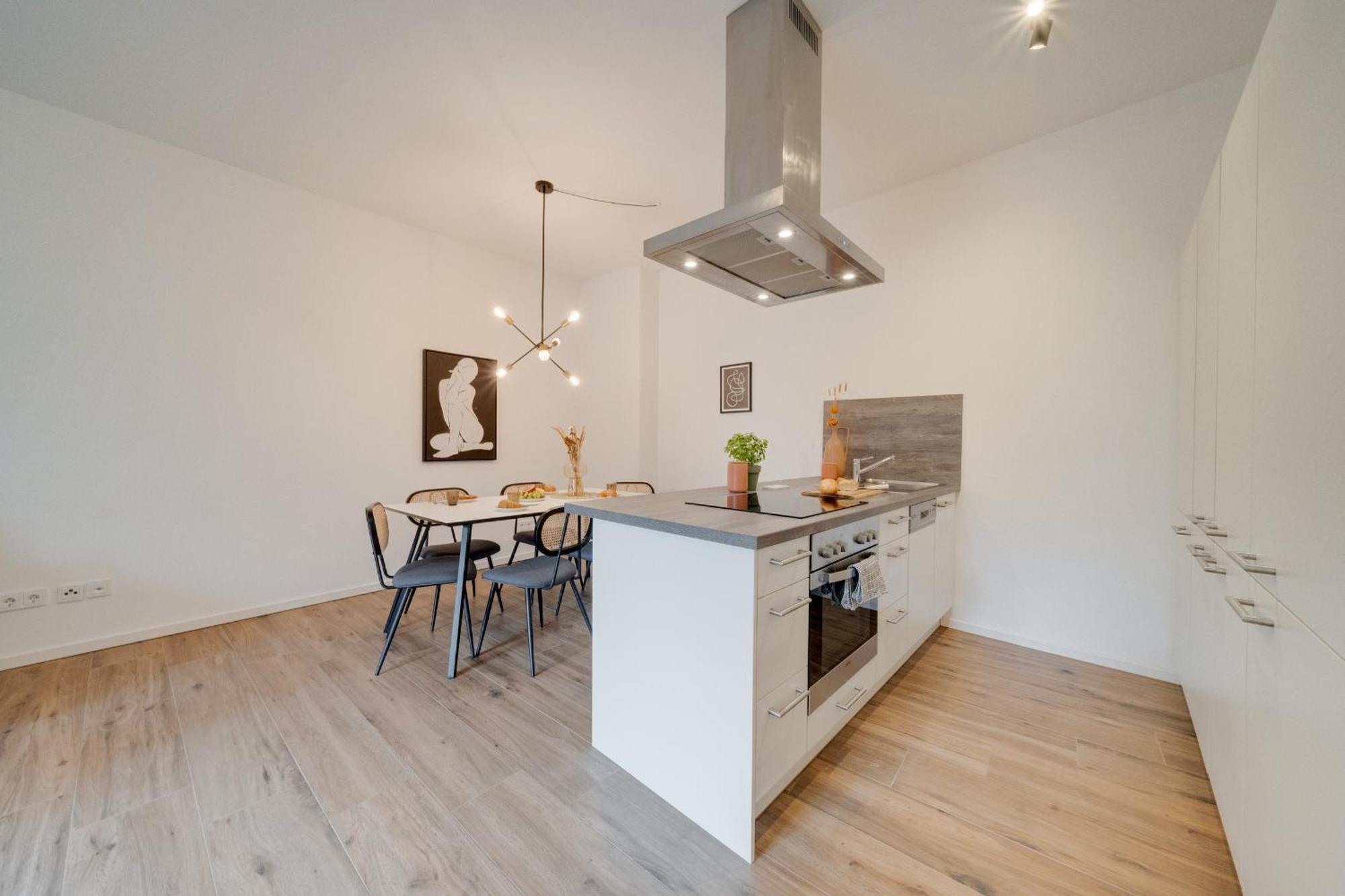 Neu-Luxus Apartment-Zentral In Altstadt-65-80Qm Augsburg Exterior photo